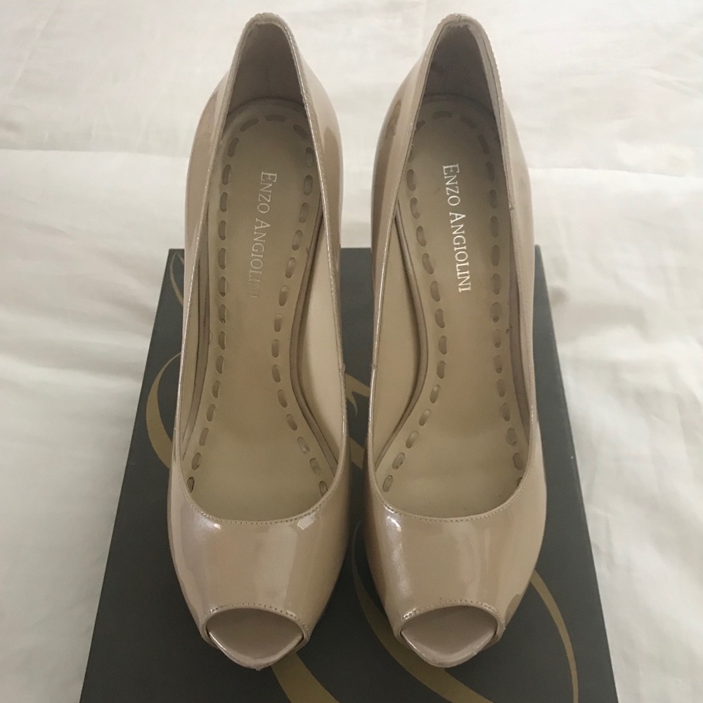 Enzo Angiolini Patent Leather Peep Toe Pumps 8
